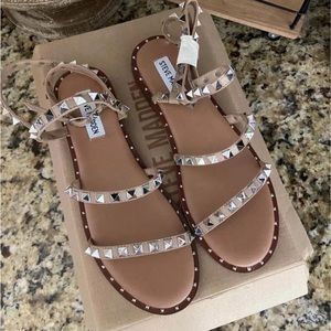 Steve Madden Tan Travel Sandals